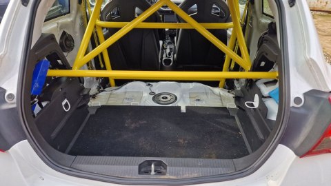 Rozpórka Opel Corsa D E OPC tylna górna White