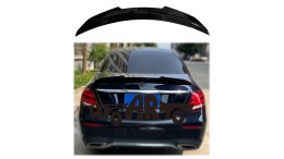 Lotka Mercedes-Benz E W213 Lip Gloss Black