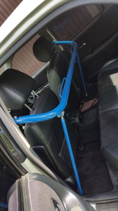 Harness Bar Lexus IS 200 White