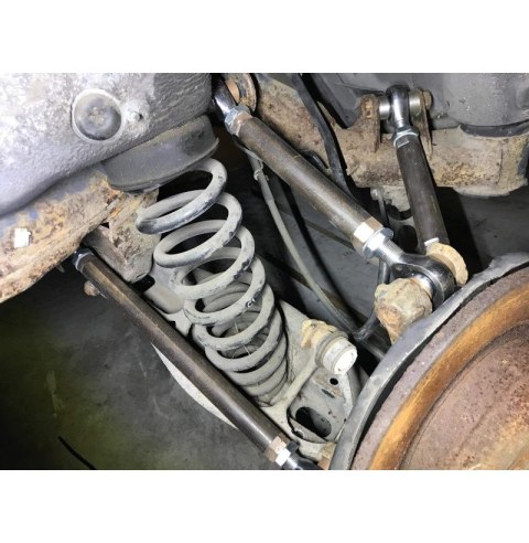 Wahacze BMW E90 E92 E82 E88 Regulowane Camber arms