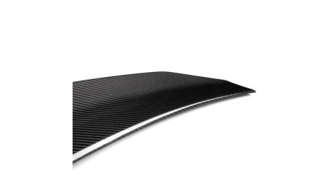Lotka BMW 4 G22 Lip Carbon