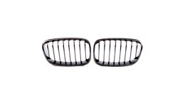 Grill BMW 1 F20 F21 pojedyncze żeberka Carbon Look