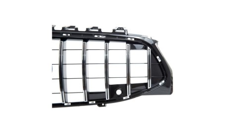 Grill Mercedes-Benz CLA C118 X118 Panamericana GT Chrome PDC Camera