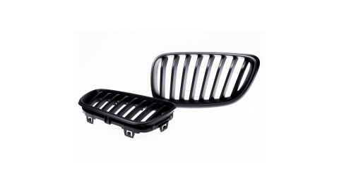 Grill BMW 2 F22 F23 pojedyncze żeberka Matt Black