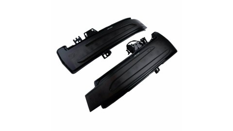 Kierunkowskazy Mercedes-Benz CLA C117, X117 S C216 CLS C218 X218 E C207 A207 E W212 S212 GLA X156 C W204 S204 C204 A W176 S W221