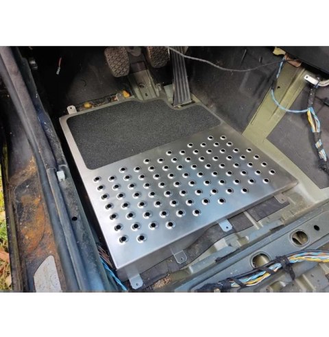 Podłoga BMW E90 E92 prosta DRIFT Stal Ocynkowana grip tape Czarna