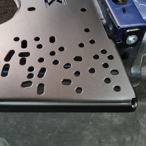 Podstawa Płyta do zamocowania hamulca ręcznego otworowana do tunelu BMW E36 Fluo