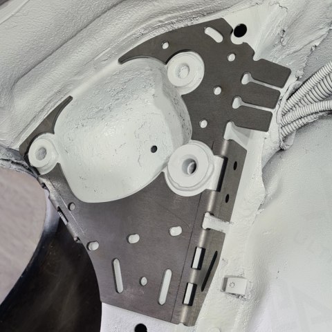 Wzmocnienie BMW 3 E36 Mocowania tylnych wahaczy