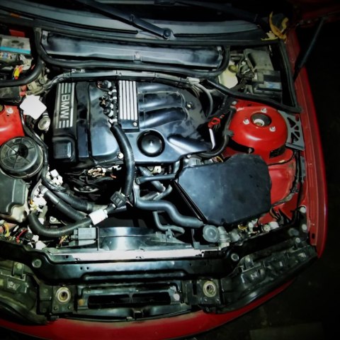 Wzmocnienie BMW 3 E46 Kielichów przód