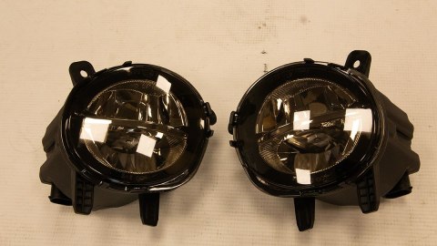 Halogeny BMW 3 F30 2 F46 4 F33 1 F20 3 F31 2 F23 4 F32 2 F45 1 F21 3 F34 4 F36 2 F22 F87 LED