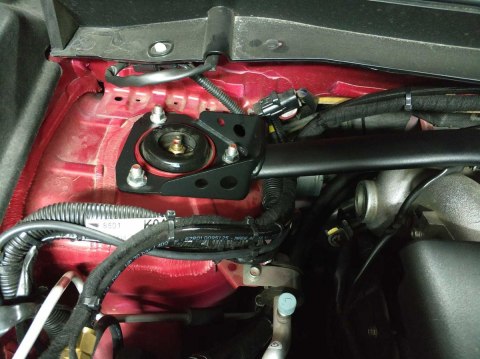 Rozpórka Mitsubishi Outlander 3 przednia górna White