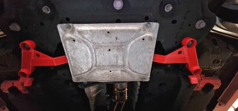 Rozpórka Toyota GR Yaris GR Four przednia dolna Black