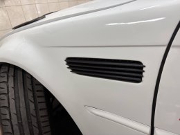 Nerki wloty boczne BMW 3 E46 M3 Black kierowca