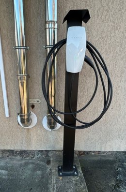 Stojak na ładowarkę Tesla Wallbox Charger