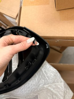 Grill BMW 8 G15 F92 G14 G16 podwójne żeberka Gloss Black