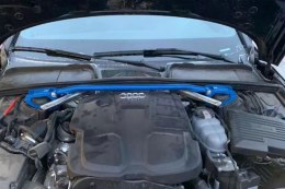 Rozpórka Audi A4 B8 B9 przednia górna Aluminium